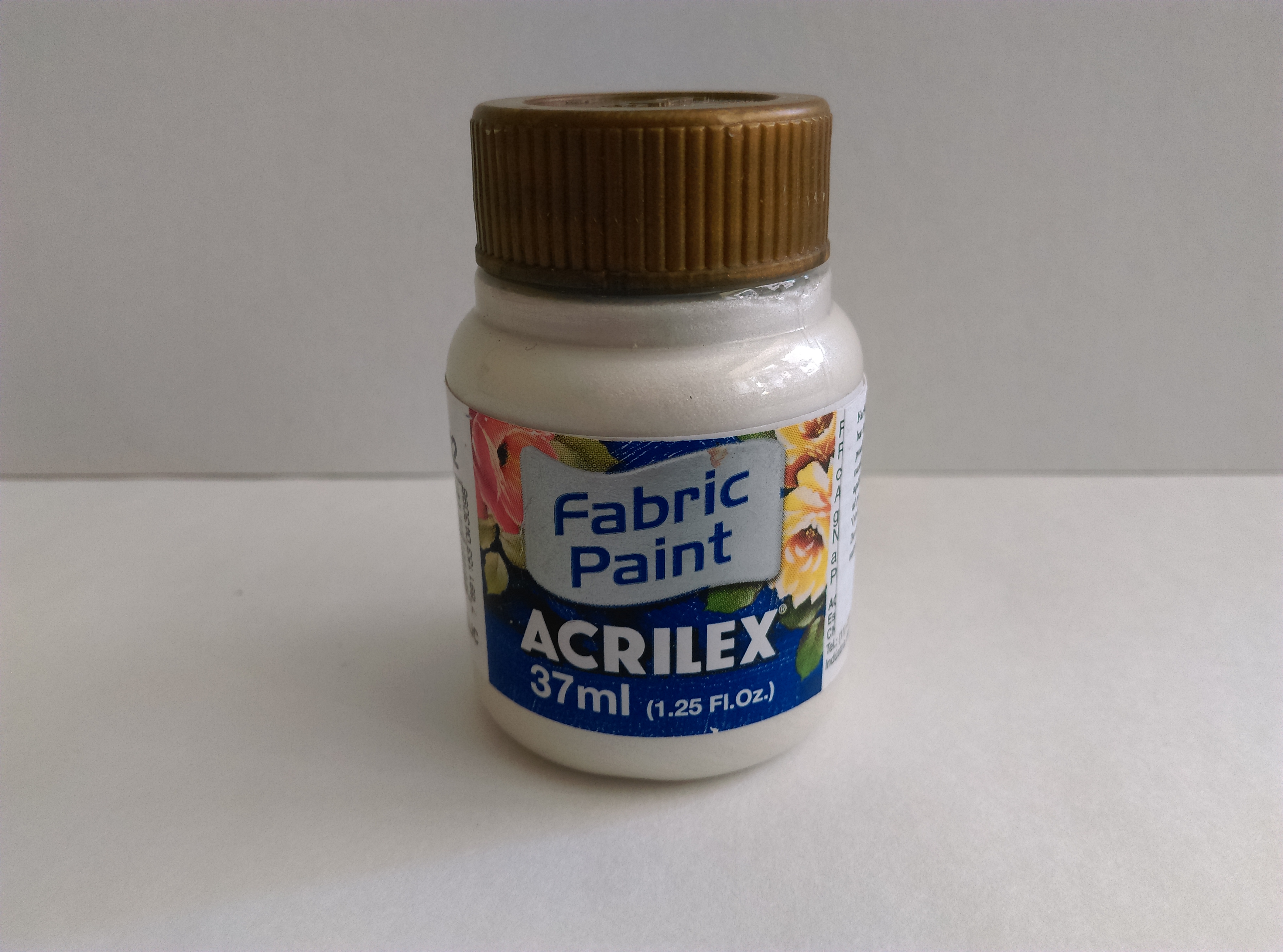 Farba na textil Acrilex 37 ml - metalická biela 519