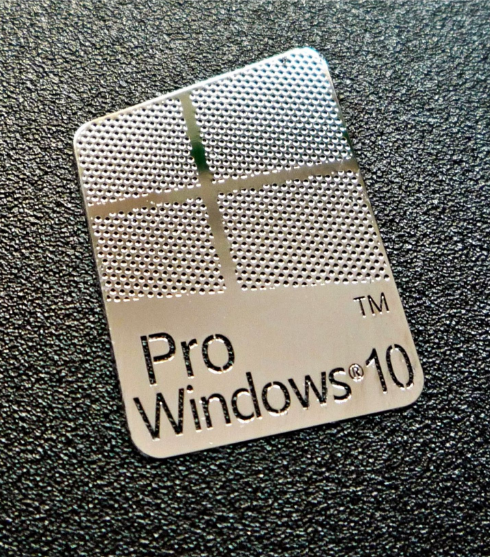Windows10 Pro nalepka Metal Edition 16x23mm CHROM