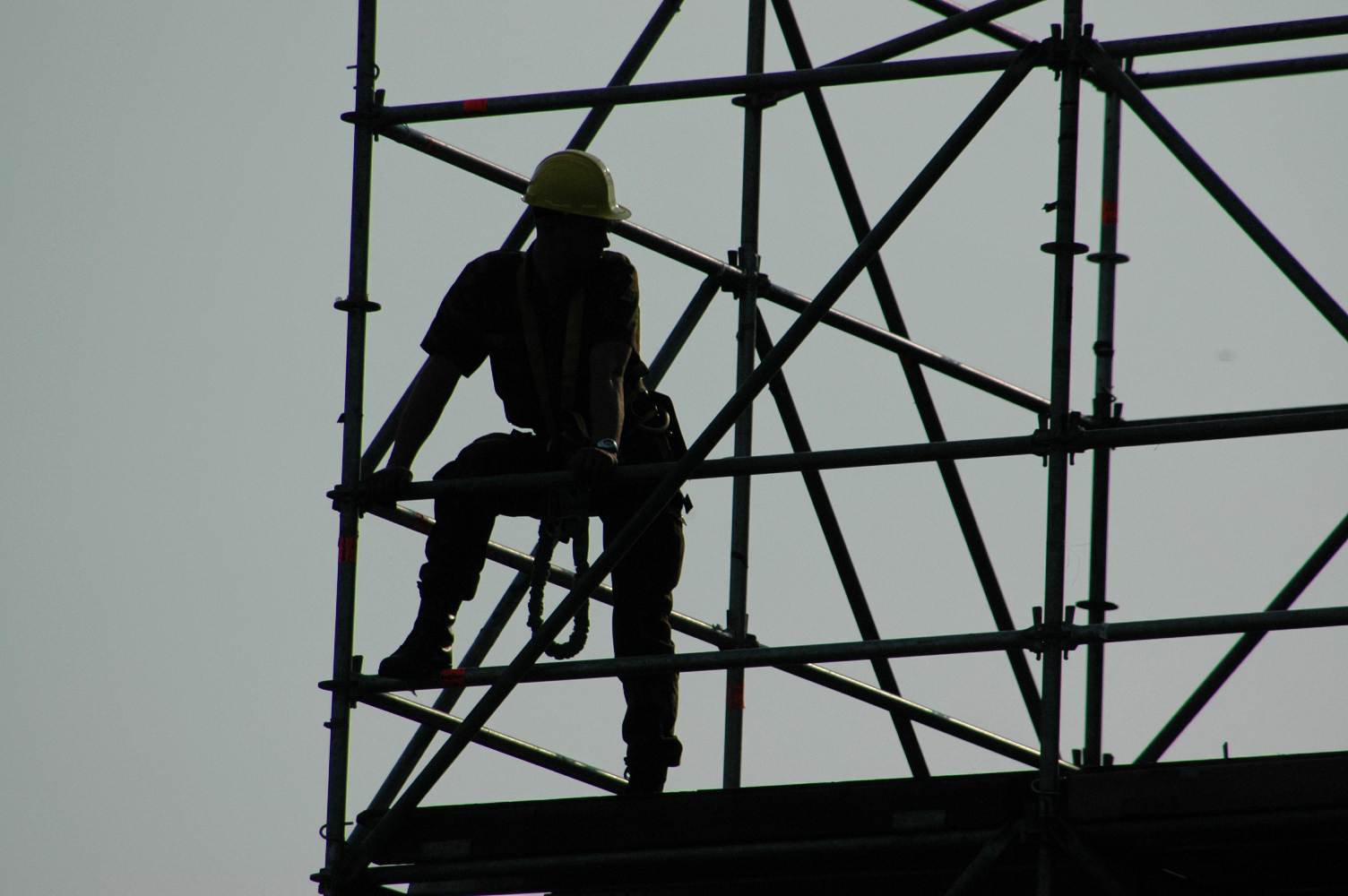 scaffolding-silhouette-1228347jpg