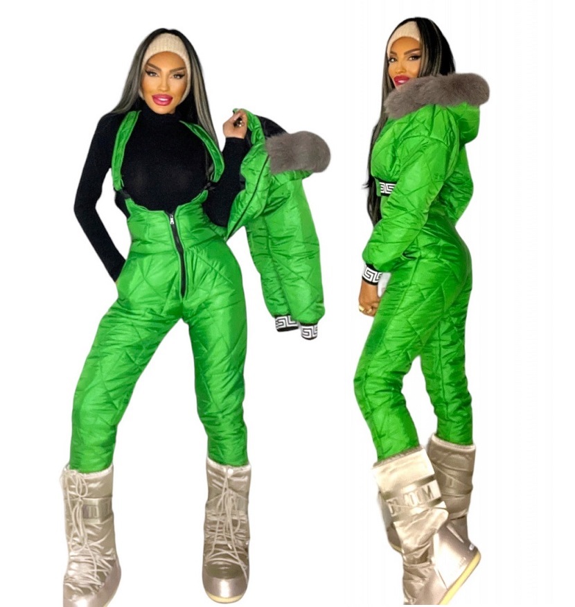 Dámsky zateplený zelený lyžiarsky overal + bunda s kožušinou
