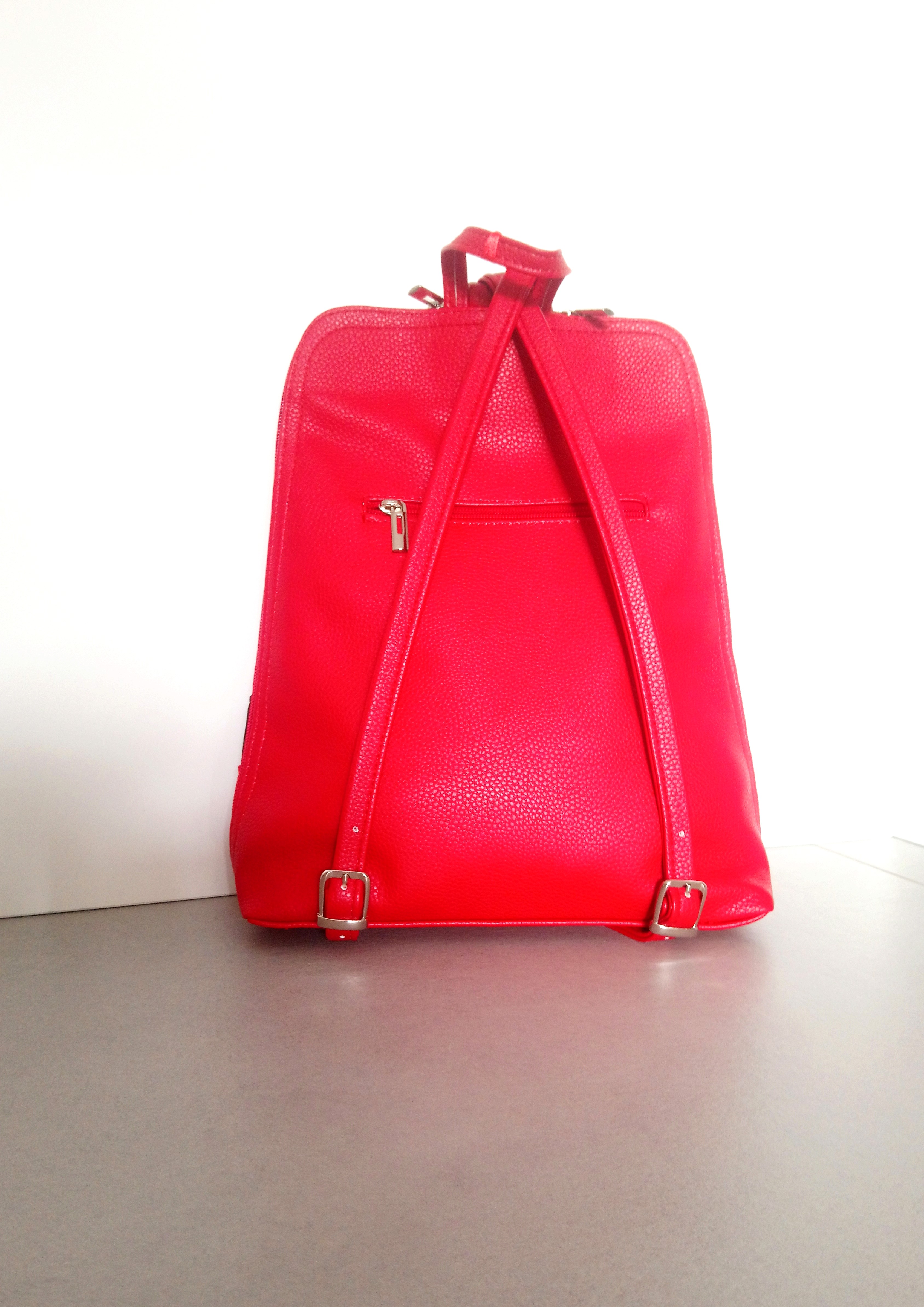 Dámsky červený ruksak MISSQ s nápisom