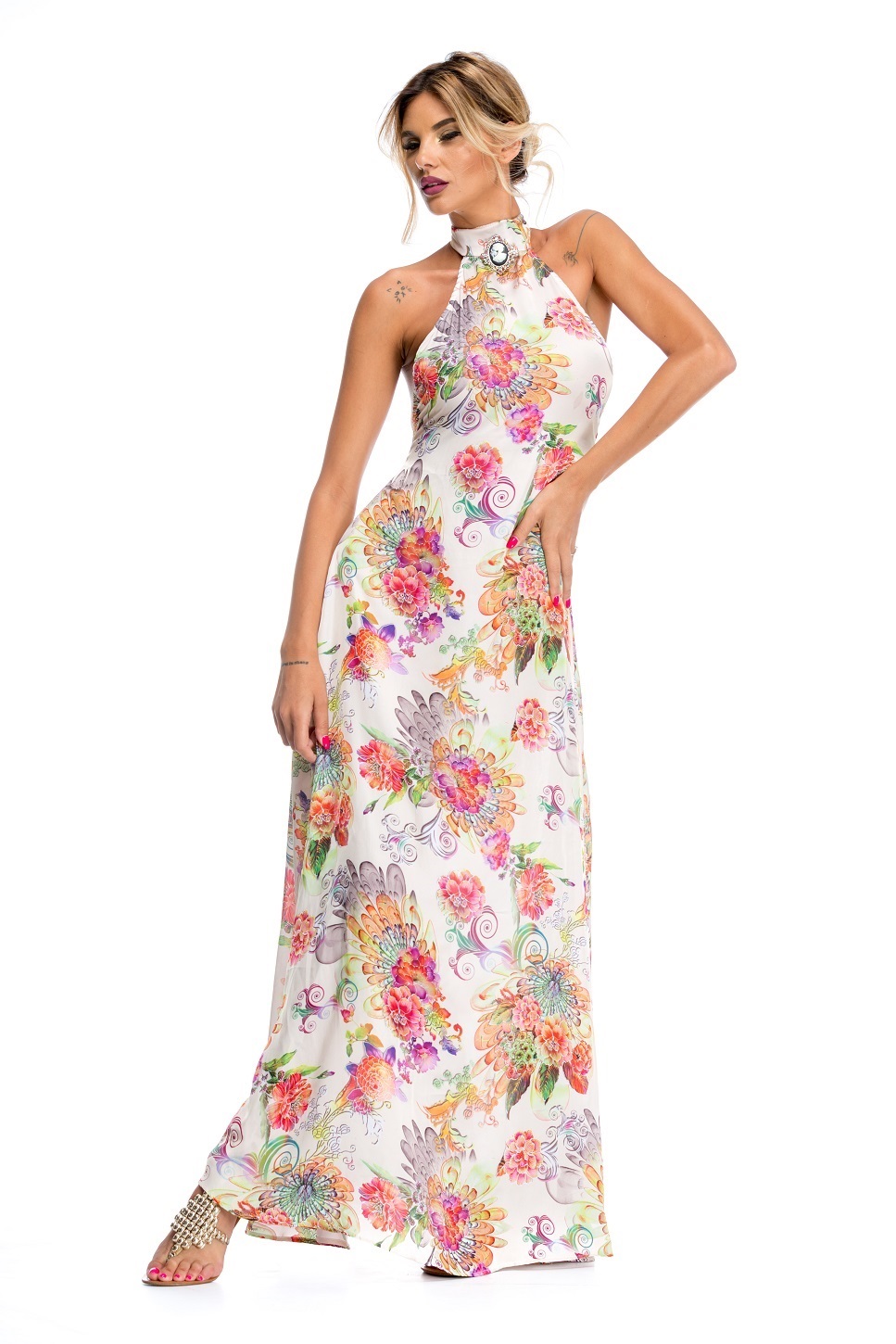 Dlhé saténové kvetinové šaty s odhaleným chrbtom