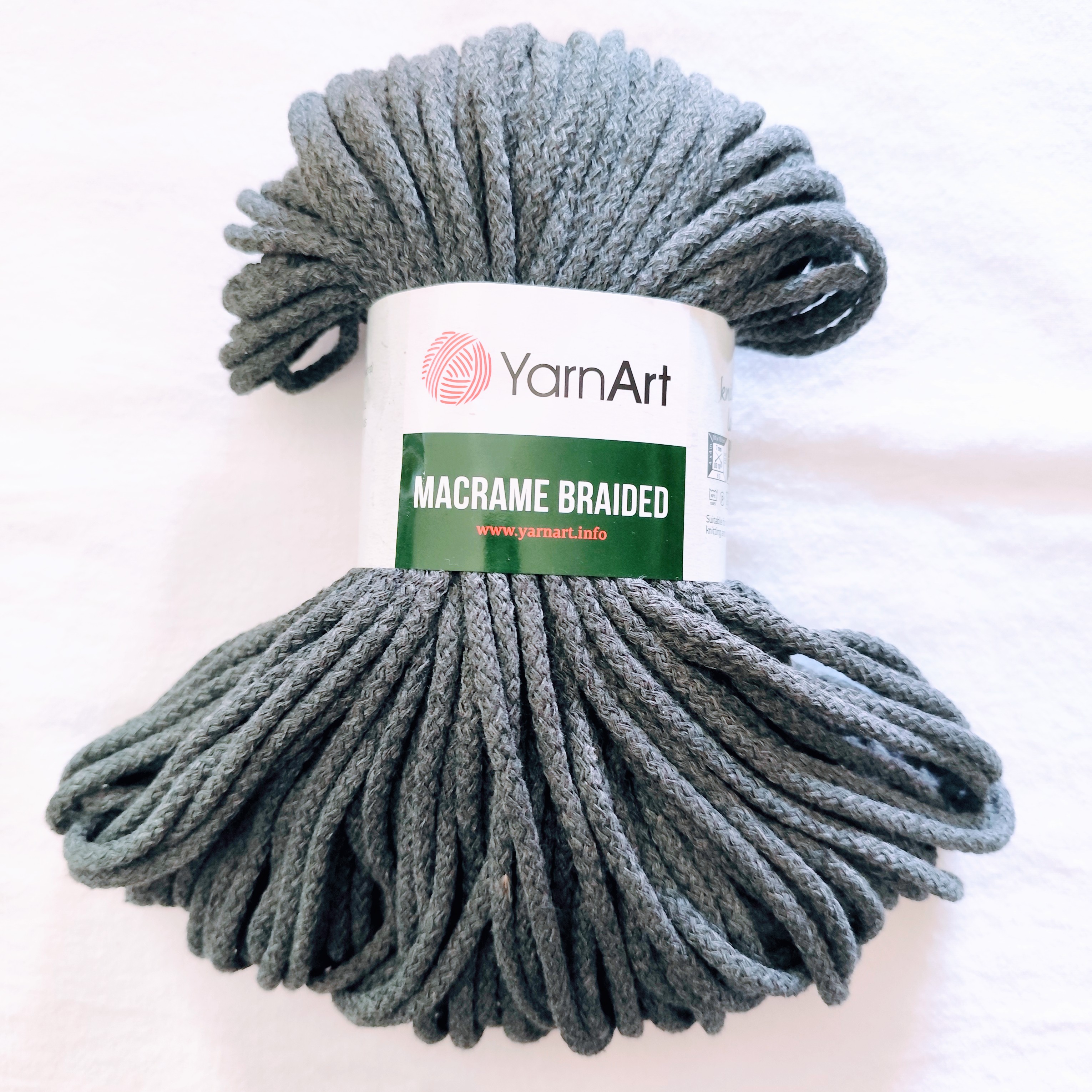 YarnArt Macrame Braided - šnúra 5mm 250g sivá tmavá